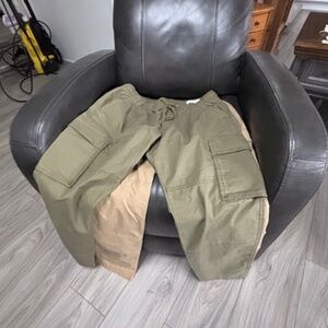2 pairs of mens pull on pants. Gap, cotton ripstop